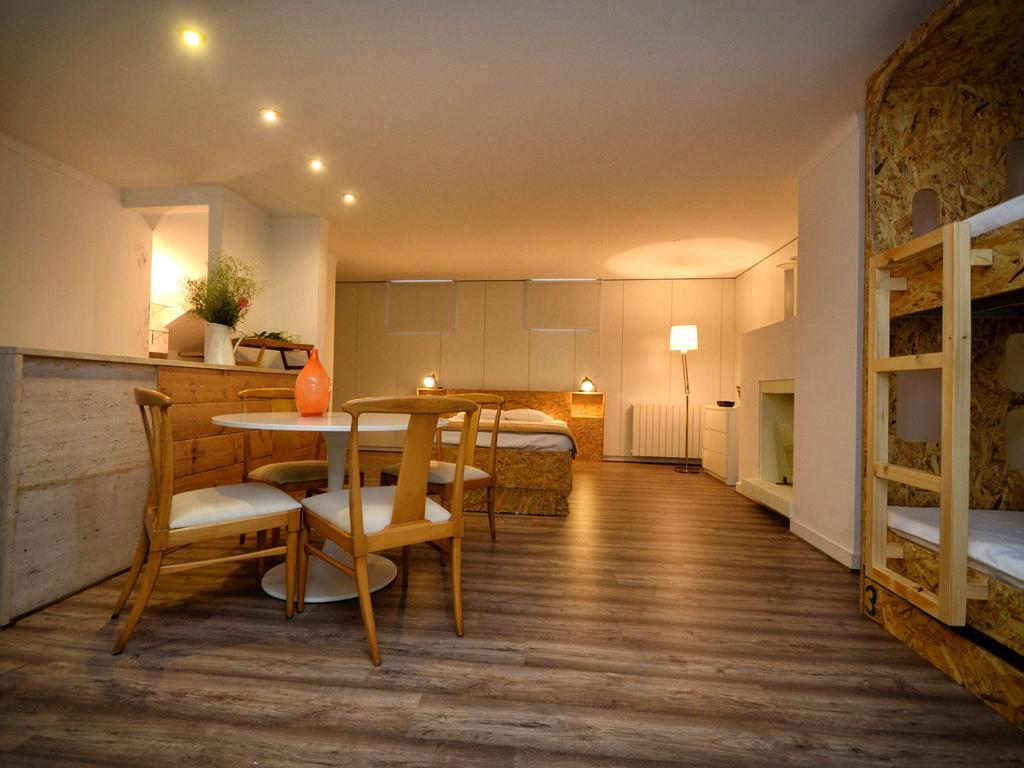 Guimaraesliving - Hostel & Adventure Room photo